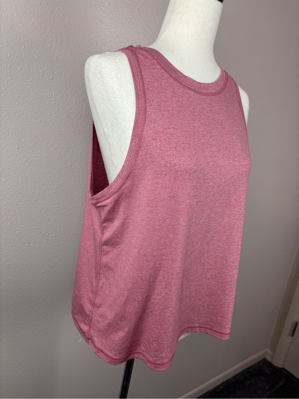 Athleta Uptempo Tank size M